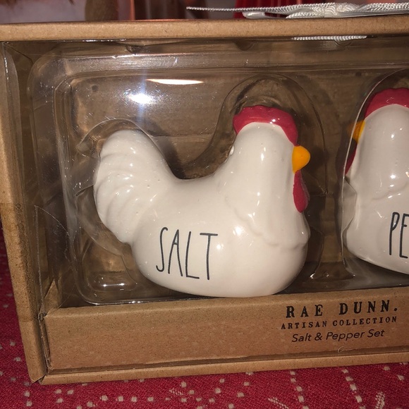Rae Dunn SALT & PEPPER Shakers (Farmhouse Chickens) - Picture 3 of 6